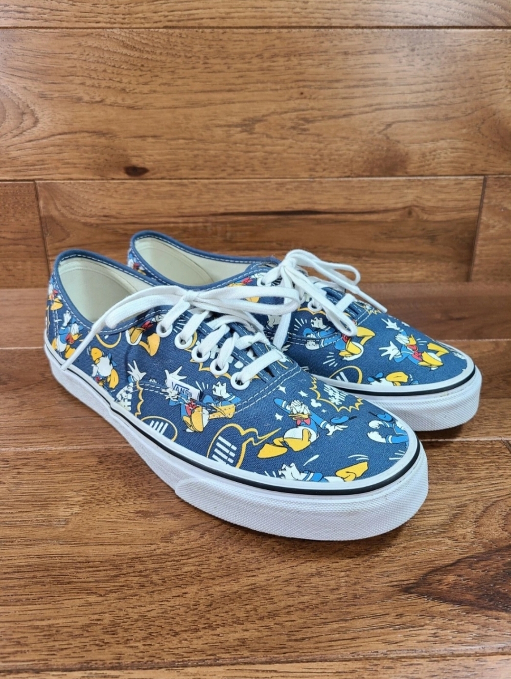 Vans  Navy Canvas Donald Duck Graphic Sneakers